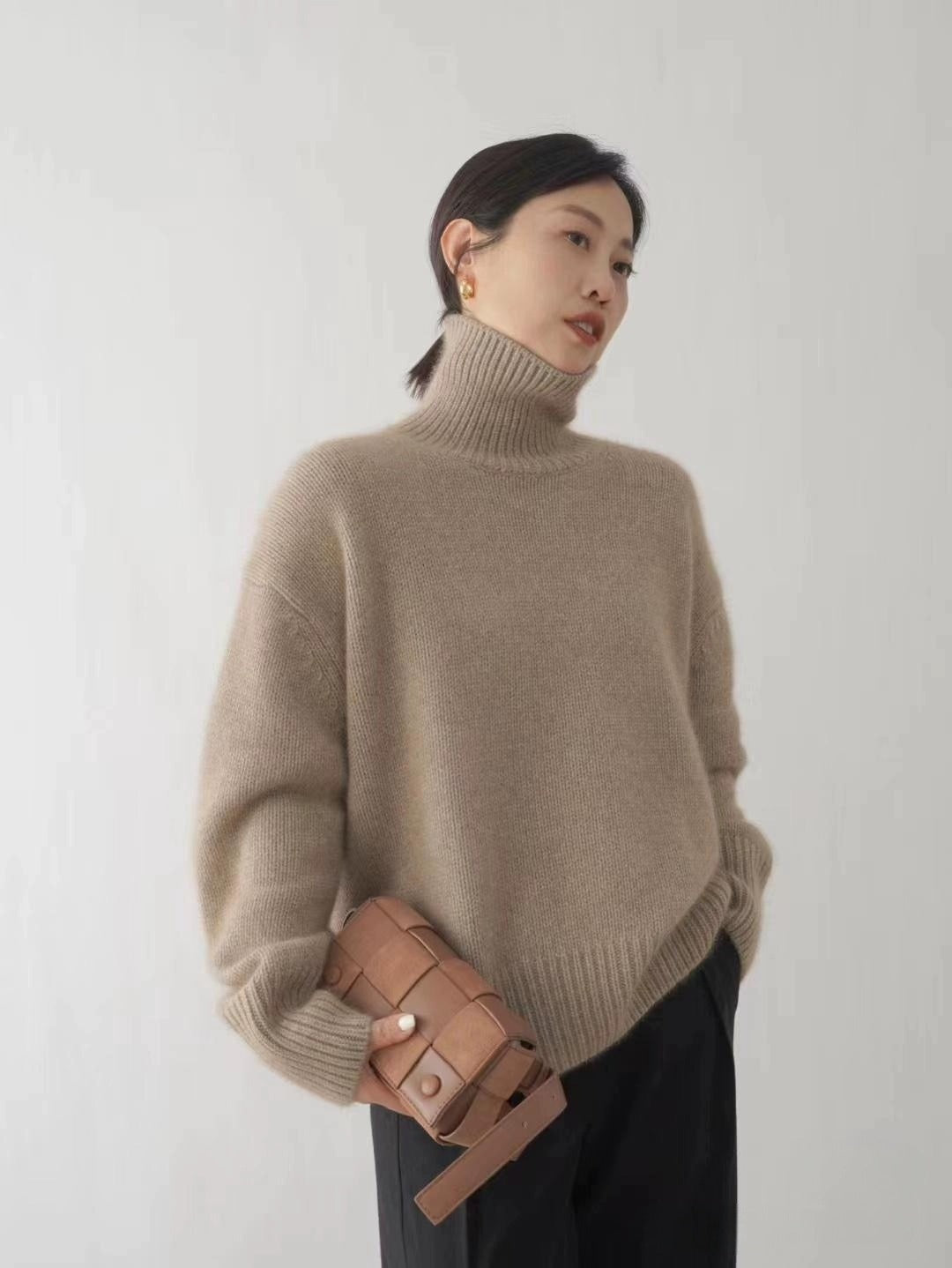 EMILY | COZY TURTLENECK SWEATER